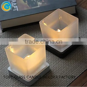 Wholesale Candle Jars With Metal Lids Candle Making Glassware Medium Square Glass Jar thumbnail-4