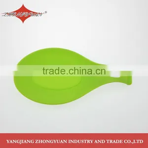 Spoon Shaped Funny Silicone Cake Molds thumbnail-3