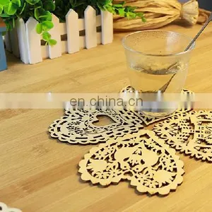 New Arrival Heart Design Hollow Out Cork Coaster Wooden Craft Home Decorations thumbnail-1