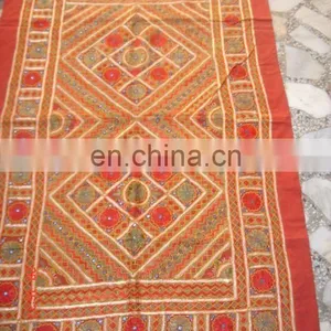 Designer Wholesale Old Silk Cotton Patchwork Wall Hangings Tapestry Runner thumbnail-3