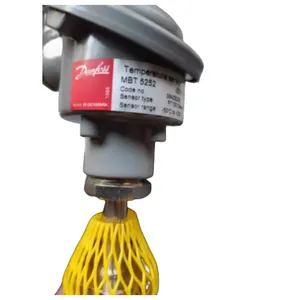 Danfoss MBT 5252 0011-0100-0500-0000 Temperature Sensormarine thumbnail-1
