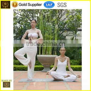 Good Quality Natural Rubber Yoga Mat Factor Wholesale thumbnail-1