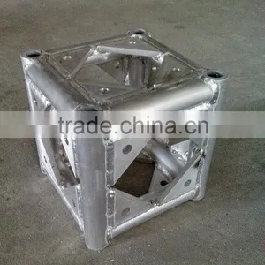 Factory Price Aluminum Sleeve Block/bolt /screw Truss Corner for Sale thumbnail-1