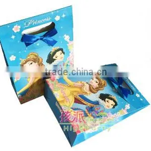 China Customized Grid Printing Wholesale Luxury Handbag Shape Paper Gift Bag With Gift Paper Bag thumbnail-4