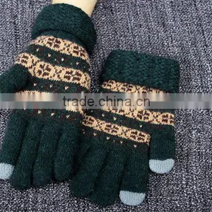 Hot Gift For Christmas 2015 Special Knitted Touch Screen Gloves For Men thumbnail-5