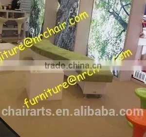 Shanghai Commercial Event Rental Modern Acrylic Led Lighted up Lounge Sofa thumbnail-1