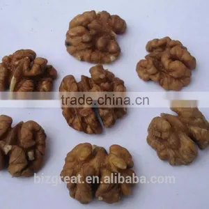 Supply Good Quality Walnut Kernel Light Amber Halves thumbnail-1
