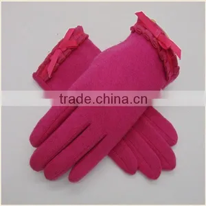 China Woolen Glove Manufacturer Pink Magic Glove thumbnail-4