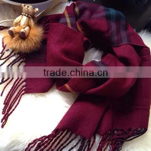 2017 Fashional Classic Young Ladies Scarf Two Colors Imitated Cashmere Material 200*65cm Wth 2 Pockets and Tassels Girl Muffler thumbnail-4
