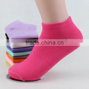 Solid Color Cotton Women Short Socks thumbnail-1