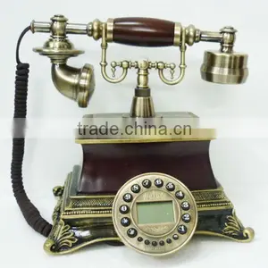 European Antique Polyresin Decorative Old-fashioned Telephone thumbnail-1