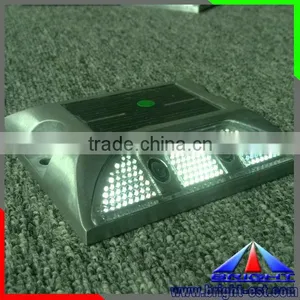 New Design Yellow and Red Color 6pcs 5mm Ultra Bright LEDs Aluminum Led Solar Road Stud With Quick Delivery thumbnail-3