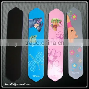 Folding Magnetic Bookmark thumbnail-1