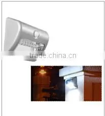 9 LED PIR Solar Wall Light thumbnail-1