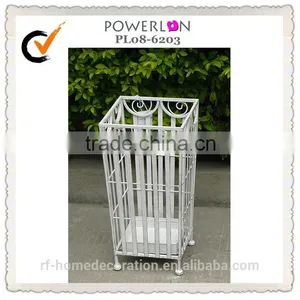Antique Iron Round Umbrella Display Stand thumbnail-3