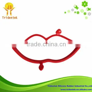 2014 the Best Erotogenic Lip Shape Silicone Fried Egg Molds thumbnail-1