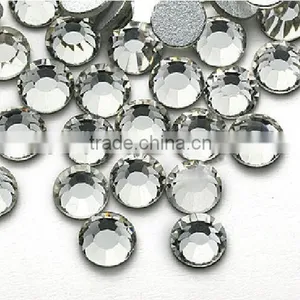 Latest Fashion Artificial Wholesale Cheap Hotfix Beads Resin Stone for Crafts thumbnail-1