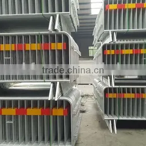 1.1MX2.5M Light Weight Modular Barrier Galvanized Steel Barrier thumbnail-1