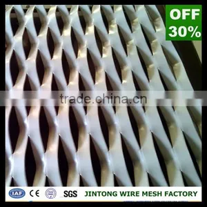 Perforated Diamond Metal Expanded Wire Mesh Fence for Building Facade thumbnail-1