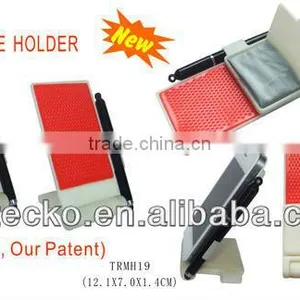 New 3 in 1 Touch Pen, Microfiber Cloth and Mobile Holder thumbnail-1
