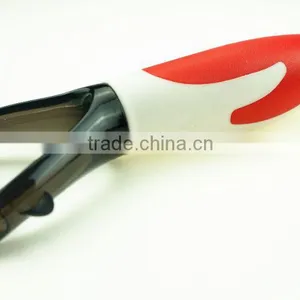 31015 New Penguin Handle Kitchen Gadget Peeler thumbnail-5