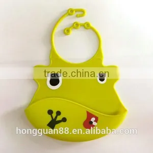 Cut Design Waterproof Triangle Silicone Baby Bib, Eco-friendly Baby Bib Manufacturer thumbnail-1