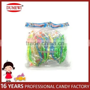 China Cheap Plastic Shooting Bow and Arrow Toy Candy thumbnail-5