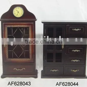 Imitate Antiquity Clock thumbnail-1