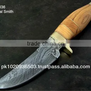 Handmade Damascus Knife thumbnail-1