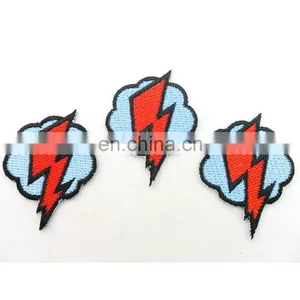Customized Heart Polyester Embroidery Patch Embrodered Iron Patch thumbnail-1
