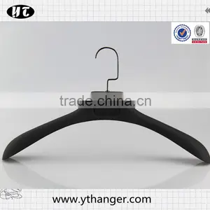 Luxury Plastic Rubber Hanger for Clothes With Print Logo thumbnail-4