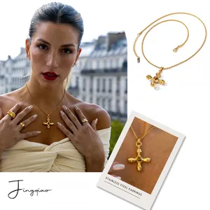 Custom Round Stainless Steel Rhinestone Charm Necklace - 18K Gold Plated Metal Alloy thumbnail-1
