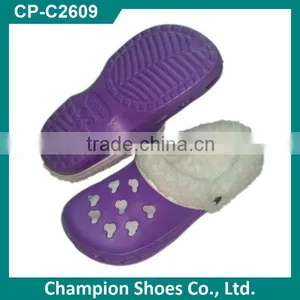 Comfortable Winter Clogs With Fur thumbnail-3