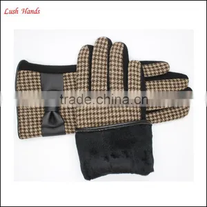Ladies Wallow Gird Micro Velvet Gloves With Black Bow for Wholesale thumbnail-2