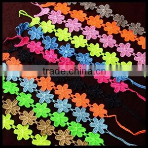 Trends in Italy : Friend Many Designs Lace Bracelet Handmade The New thumbnail-4