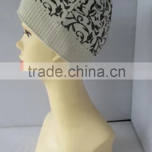 Top Selling Knitted Design Acrylic Material Custom Printed Beanie thumbnail-6