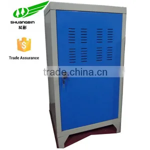 Single Small Metal Locker With Legs thumbnail-1