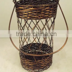 Metal Wire Basket thumbnail-1