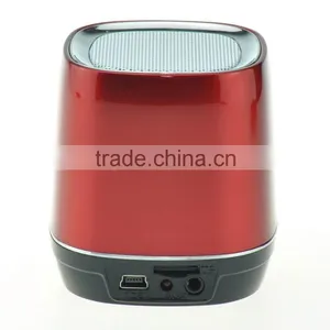 Various Color FM Radio Portable Wireless Bluetooth Mini Speaker in Stock Boombox Speaker thumbnail-4