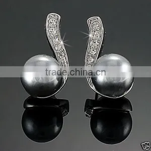 Austrian Crystal Black Pearl Stud Earrings thumbnail-1