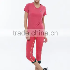Soft Jersey Short Sleeve and Capris Yoga Wear Women Wholesale Yoga Wear thumbnail-5
