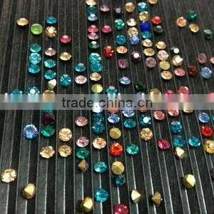 Loose Point Back Glass Rhinestones thumbnail-1