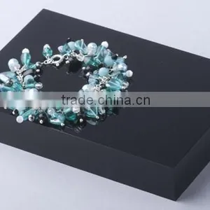 Acrylic Jewelry Display Stand thumbnail-2