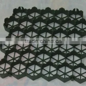 Plastic Grass Lawn Grid thumbnail-1