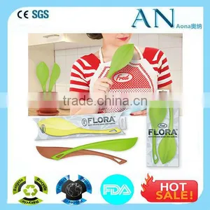 Polar Ware Silicone Spoons thumbnail-1