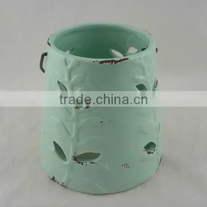 Light-green Indoor Ceramic Lanterns thumbnail-1