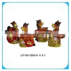 2014 New Year Ornamental Horse thumbnail-1