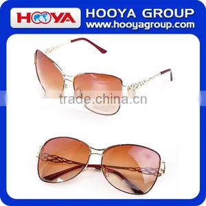 WINK SUNGLASSES WITH POPULAR DESIGN thumbnail-1
