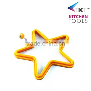 Flower Shaped Silicone Egg Ring Egg Baking Mold Egg Slicer thumbnail-4