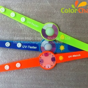 UV Sensitive Color Changing Silicone Bracelet (Color Change Under Sunlight or UV Light ) thumbnail-1